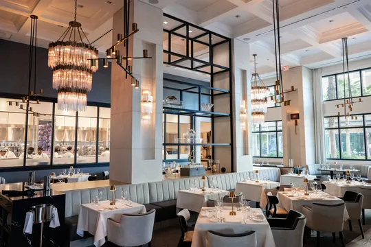 Ponte Modern American — Modern restaurant in Tampa Bay