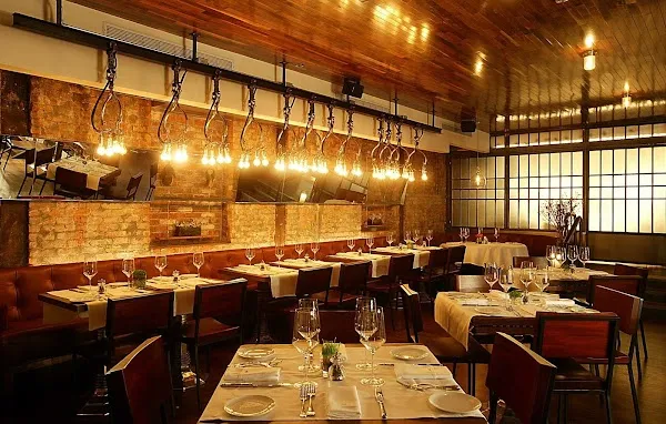Quality Meats — Steakhouse restaurant in New York