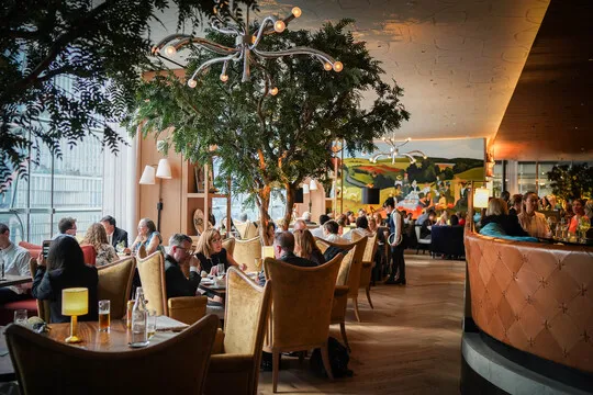 Queensyard: Restaurant — American restaurant in New York