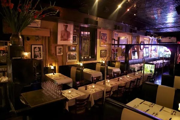 Raoul's — French restaurant in New York