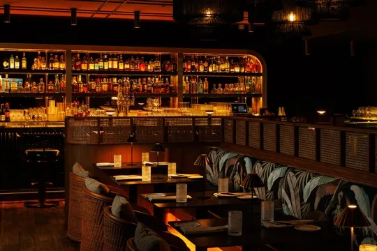Realm Rooftop & Lounge — International restaurant in Washington D.C.