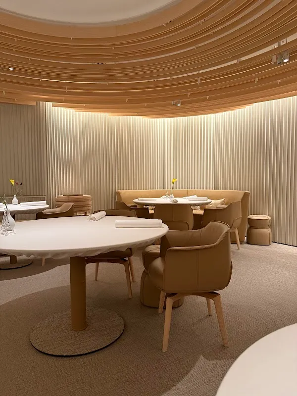 Restaurant Blanc — Japanese restaurant in Paris