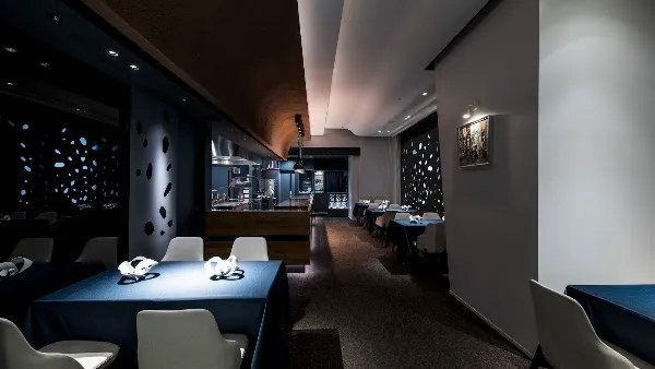 Restaurant L'aube — French restaurant in Tokyo
