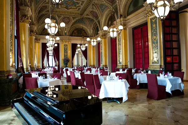 Restaurant Opéra — International restaurant in Frankfurt am Main