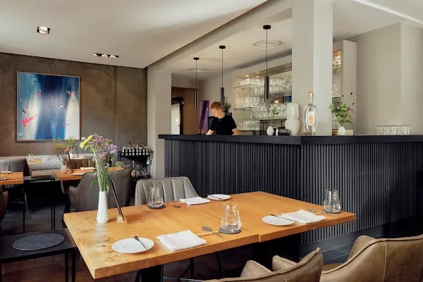 Restaurant Zeik — Fine Dining restaurant in Hamburg
