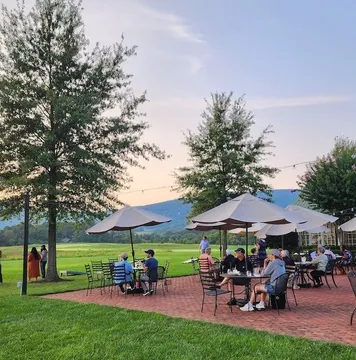 Restoration Restaurant at Old Trail Golf — American restaurant in Crozet