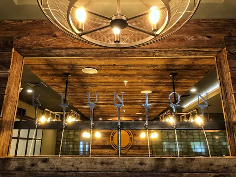 Reunion Tap & Table — American restaurant in Worcester
