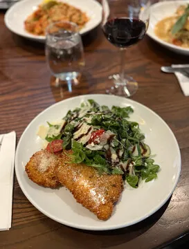 Rocco's — Italian & Pizza restaurant in Buffalo