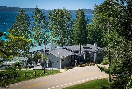 Rock's Landing — Mediterranean restaurant in Frankfort