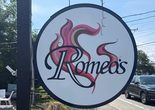 Romeo's — American restaurant in Falmouth