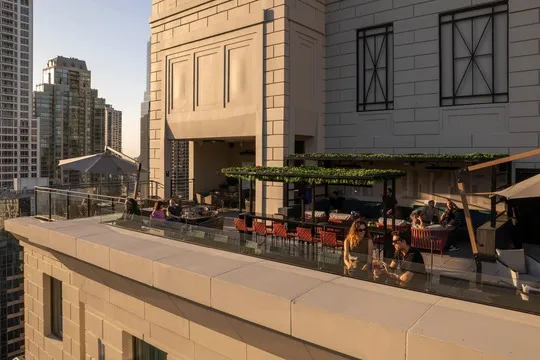 Rooftop at Riu Plaza Chicago — Bar Bites restaurant in Chicago