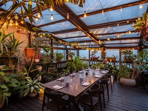 Rose's Luxury Rooftop Garden — American restaurant in Washington D.C.