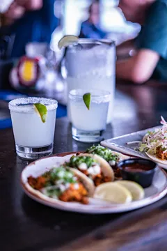 Rosy's East — Mexican restaurant in Philadelphia