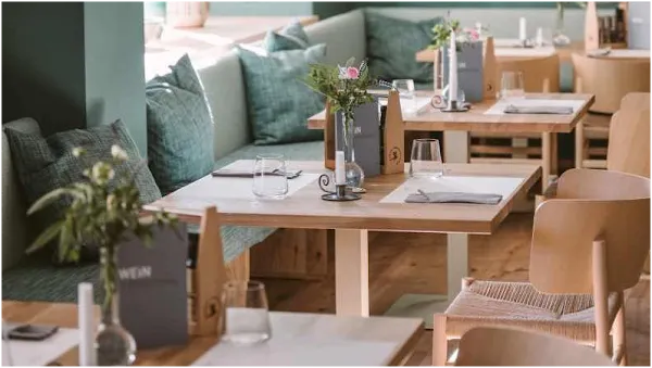 Rouge Noir — Fine Dining restaurant in Weissensee