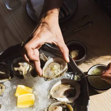 Ruse — Oysters restaurant in St Michaels