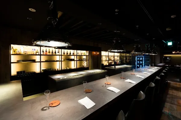 S'accapau — Innovative, Fusion restaurant in Tokyo