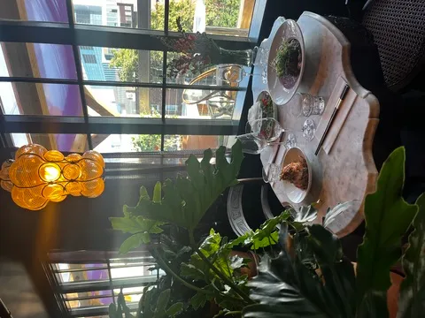 Saigon Babylon — Vietnamese restaurant in Cambridge