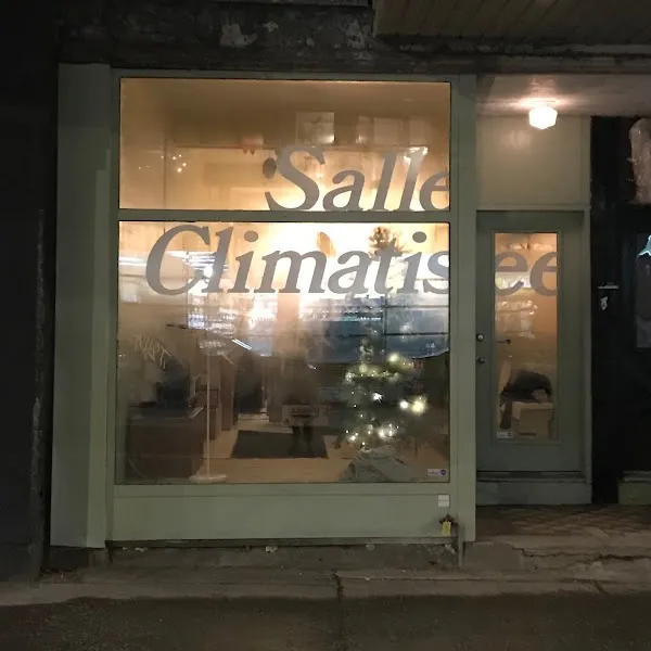 Salle Climatisée — French restaurant in Montréal