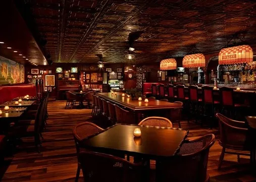Saloon 16 - Knoxville — Southern restaurant in Knoxville