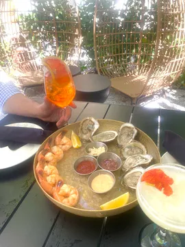 Salt Bar & Table — New American restaurant in Bradenton