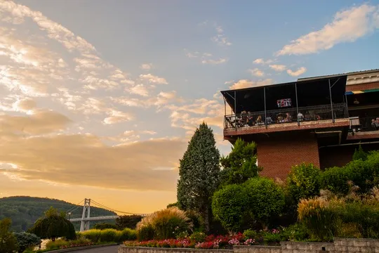 Shadows On The Hudson — Contemporary American restaurant in Poughkeepsie