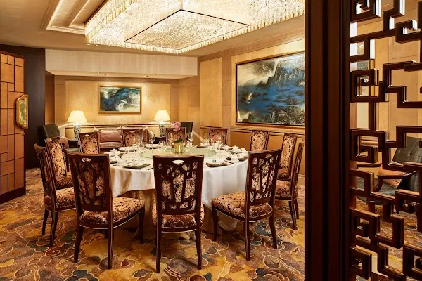Shang Palace — Chinese restaurant in Paris