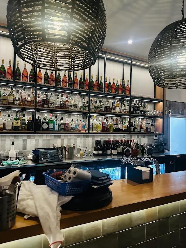 Shed 5 — Seafood restaurant in Wellington