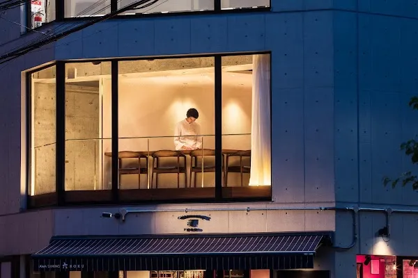 shirato — Innovative, Fusion restaurant in Tokyo