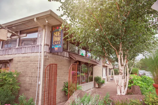 Side Door Cafe — Local restaurant in Gleneden Beach