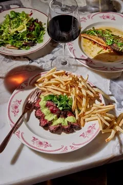 Sirrah — Steakhouse restaurant in New York