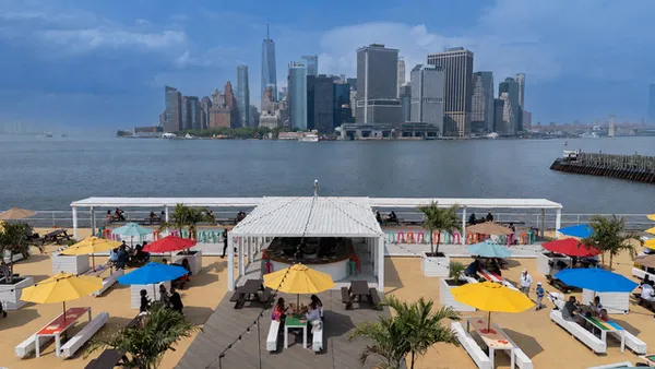 Six Coasts — Seafood restaurant in New York