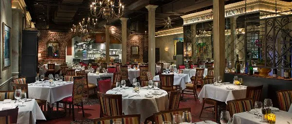 Slightly North of Broad — Southern restaurant in Charleston