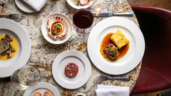 Smith's Bar & Grill — Bar, British, Steak restaurant in London