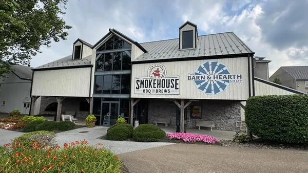 Smokehouse at Plain & Fancy Farm — American restaurant in Bird in Hand