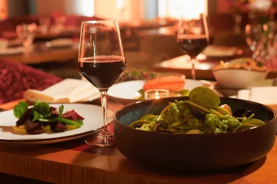 Somni — Tapas restaurant in Monroe