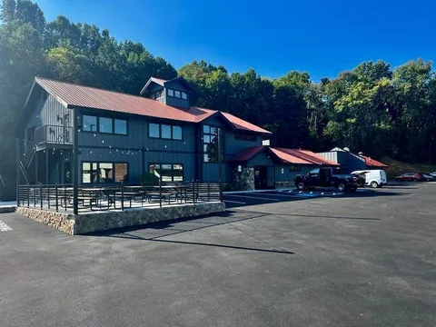Southern Craft Greeneville — BBQ restaurant in Greeneville