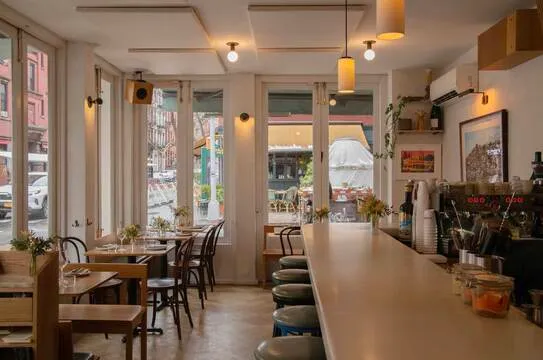 St. Jardim — Wine Bar restaurant in New York