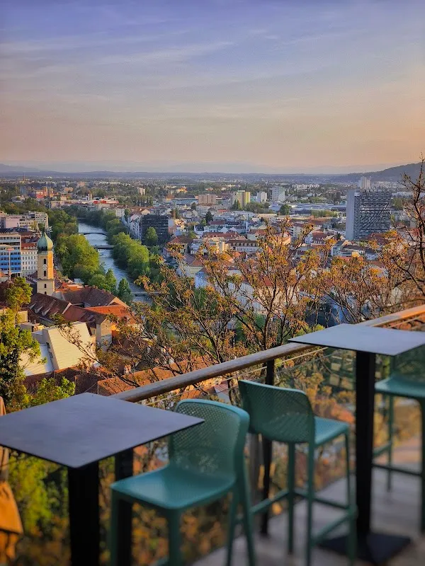 Starcke Haus Gourmet-Restaurant Wein & Café — Fine-Dining restaurant in Graz