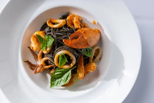 Stone Creek Inn — French restaurant in Hamptons