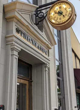Strickland's Steakhouse — Steakhouse restaurant in Woodbridge Township