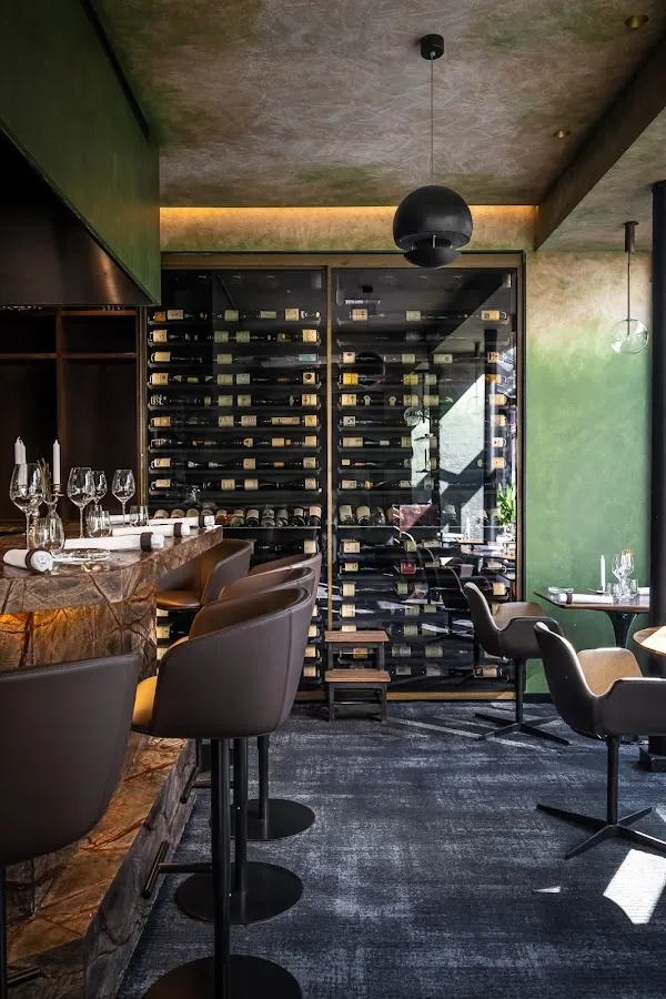 Substance — French restaurant in Paris
