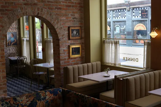 Sunday Sunday — Vietnamese restaurant in Savannah