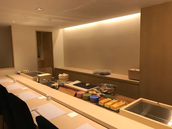 Sushi Hatakeyama — Sushi restaurant in Niigata