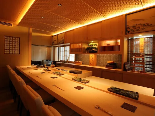 Sushi Mikuni — Sushi restaurant in Tokyo
