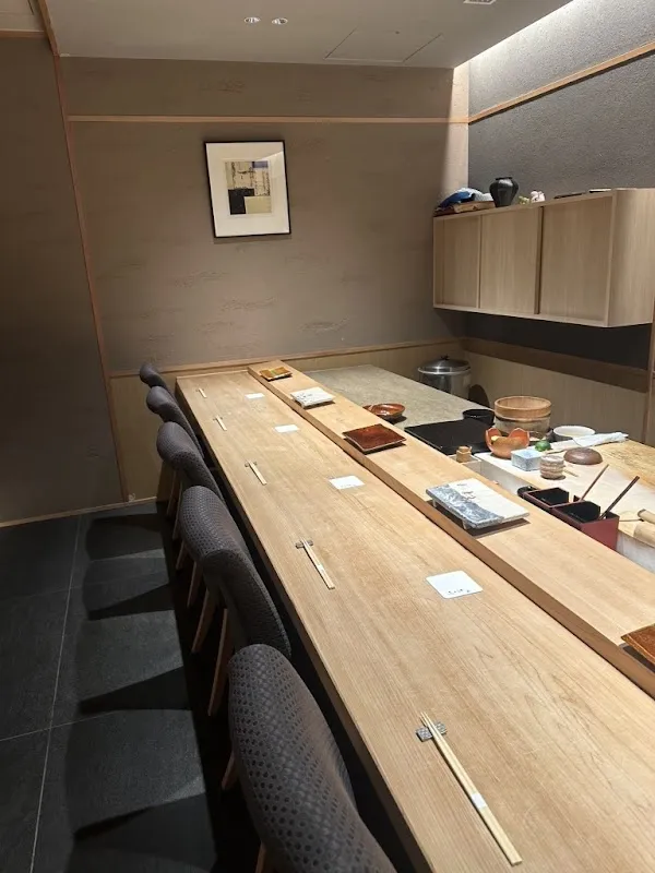 Sushi Mitsukawa Roppongi Branch — Sushi restaurant in Tokyo
