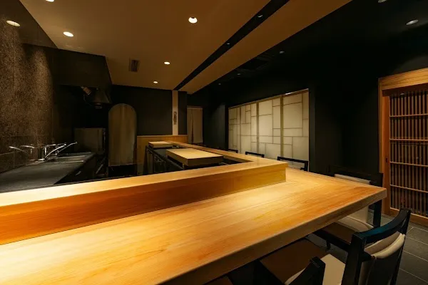 Sushi Rizaki Aoyama — Sushi restaurant in Tokyo