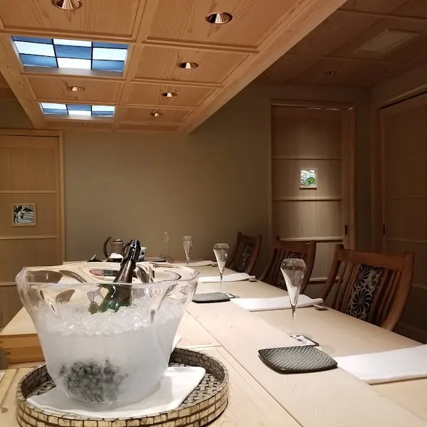 Sushi Shinsuke(Azabujyuban) — Sushi restaurant in Tokyo