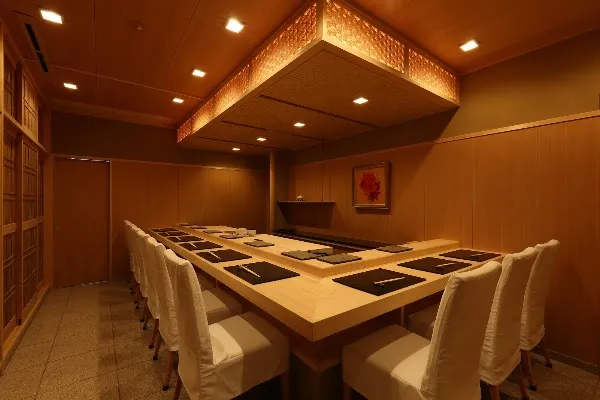 Sushi Sugawara — Sushi restaurant in Tokyo