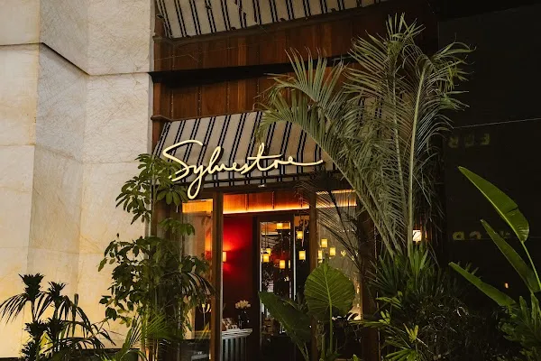 Sylvestre Midtown — Steakhouse restaurant in Guadalajara