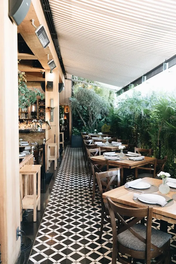 Sylvestre Santa Fe — Steakhouse restaurant in Ciudad de México